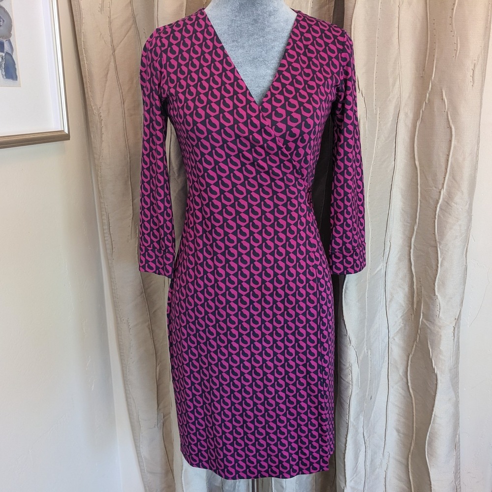Diane von‎ Furstenberg New Julian Two Wrap Dress Size 0 Pink Silk Chain Mini